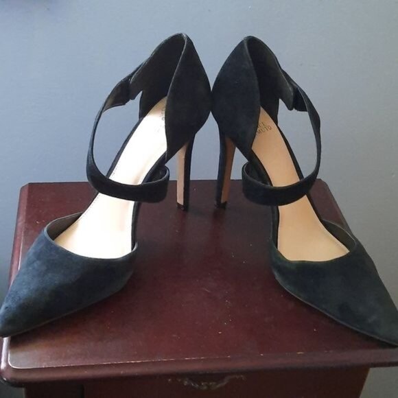 Vince Camuto Carlotte Suede Pointed Toe Strap Stiletto Heel Pump Size 11 - Picture 2 of 15